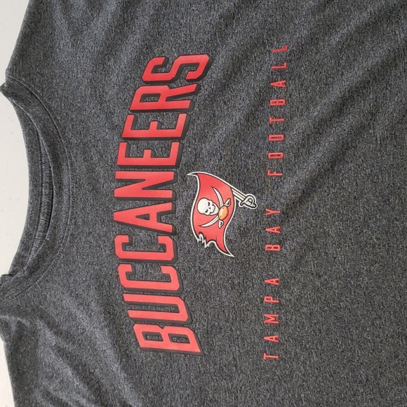 TAMPA BAY BUCS shirt - Picture 3 of 7